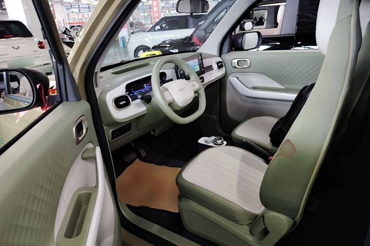 Used Geely Galaxy Panda 2025 210km Panda Rider Driver Seat