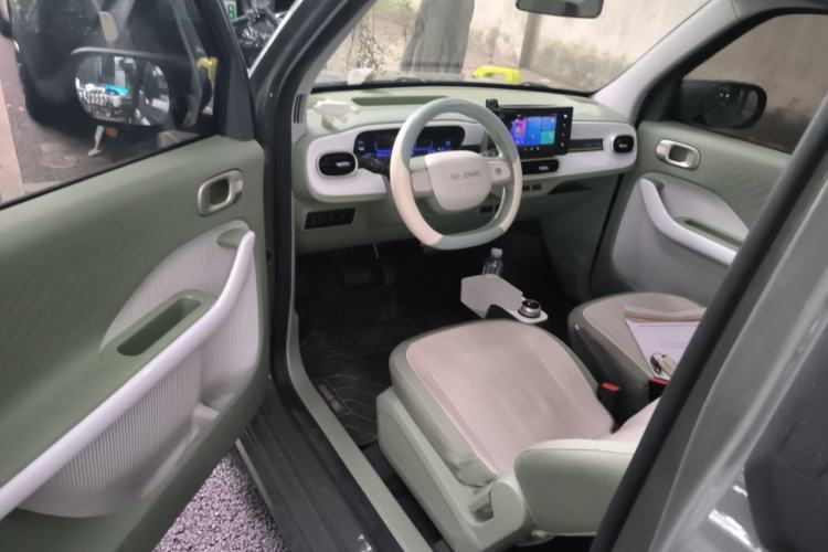 Used Geely Galaxy Panda 2025 210km Panda Rider Driver Seat