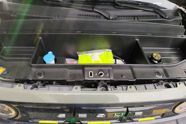 Used Geely Galaxy Panda 2025 210km Panda Rider Engine Bay
