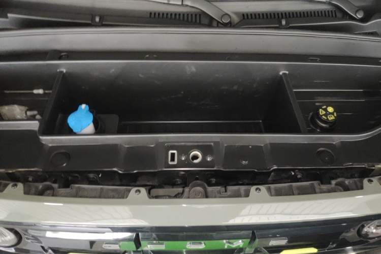 Used Geely Galaxy Panda 2025 210km Panda Rider Engine Bay