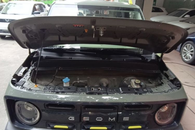 Used Geely Galaxy Panda 2025 210km Panda Rider Engine Bay