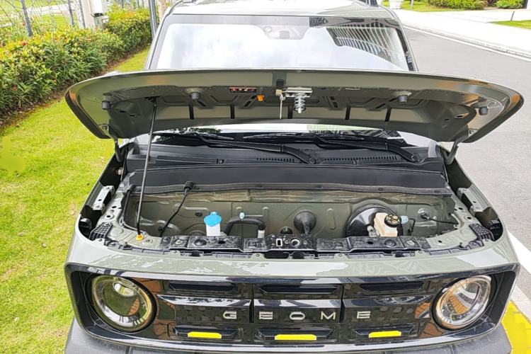 Used Geely Galaxy Panda 2025 210km Panda Rider Engine Bay