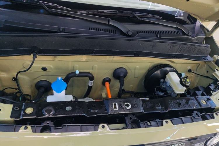 Used Geely Galaxy Panda 2025 210km Panda Rider Engine Bay