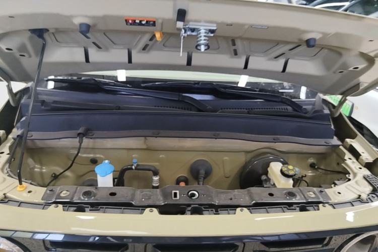 Used Geely Galaxy Panda 2025 210km Panda Rider Engine Bay