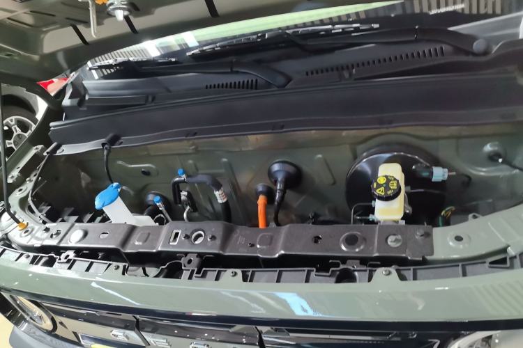 Used Geely Galaxy Panda 2025 210km Panda Rider Engine Bay