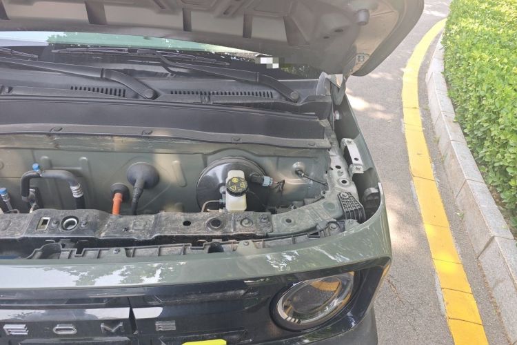 Used Geely Galaxy Panda 2025 210km Panda Rider Engine Bay Left