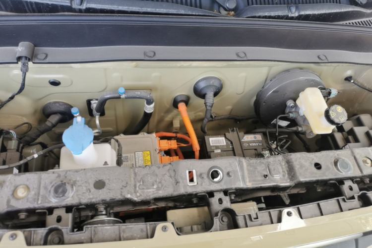 Used Geely Galaxy Panda 2025 210km Panda Rider Engine Bay