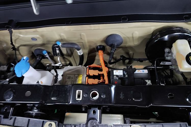 Used Geely Galaxy Panda 2025 210km Panda Rider Engine Bay