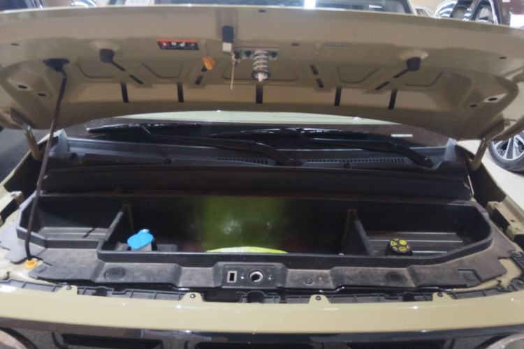 Used Geely Galaxy Panda 2025 210km Panda Rider Engine Bay