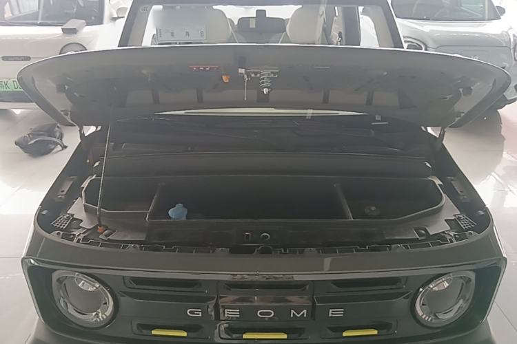 Used Geely Galaxy Panda 2025 210km Panda Rider Engine Bay