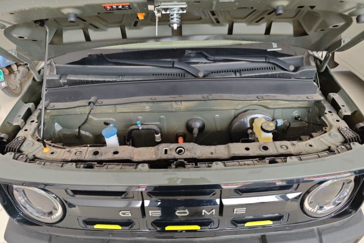 Used Geely Galaxy Panda 2025 210km Panda Rider Engine Bay