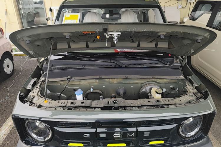 Used Geely Galaxy Panda 2025 210km Panda Rider Engine Bay