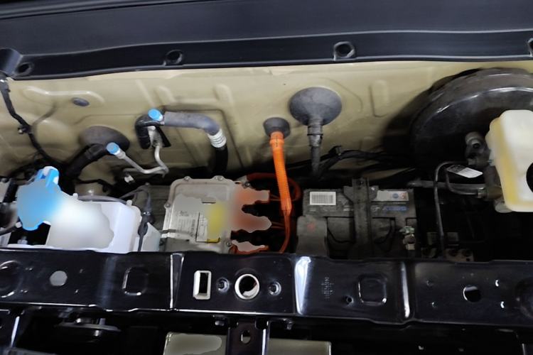 Used Geely Galaxy Panda 2025 210km Panda Rider Engine Bay