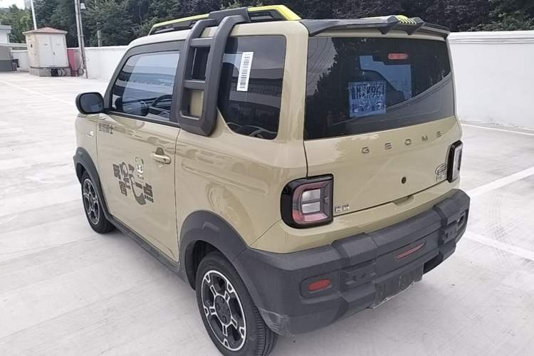 Used Geely Galaxy Panda 2025 210km Panda Rider Exterior 2