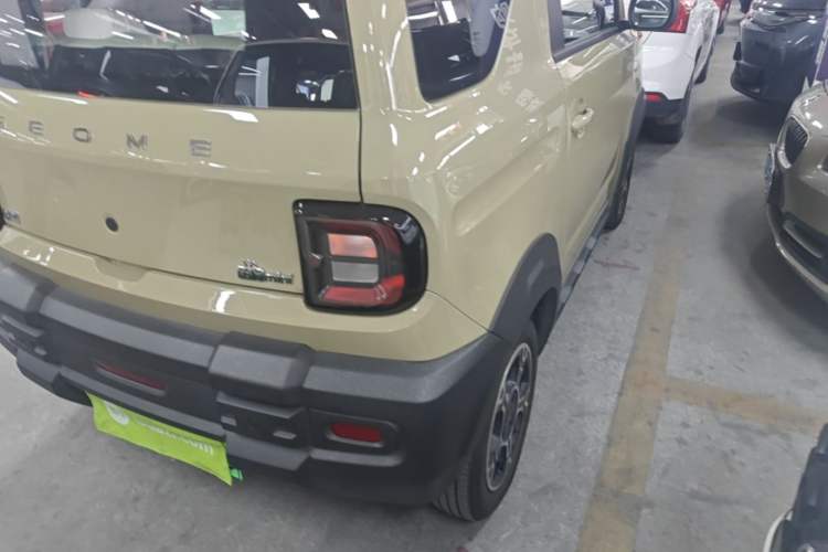 Used Geely Galaxy Panda 2025 210km Panda Rider Exterior 3