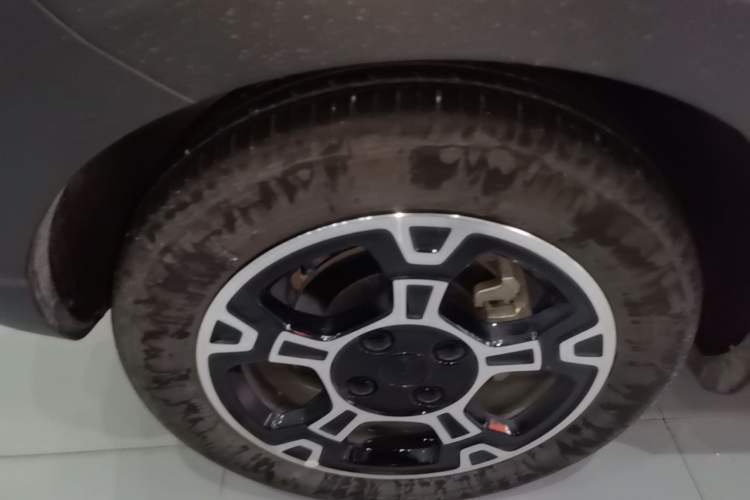 Used Geely Galaxy Panda 2025 210km Panda Rider Exterior 4