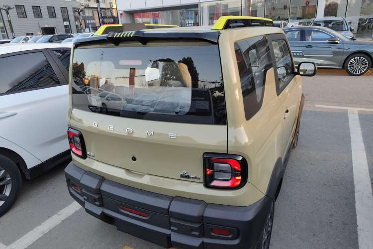 Used Geely Galaxy Panda 2025 210km Panda Rider Exterior 4