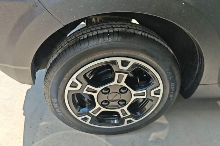 Used Geely Galaxy Panda 2025 210km Panda Rider Exterior 5