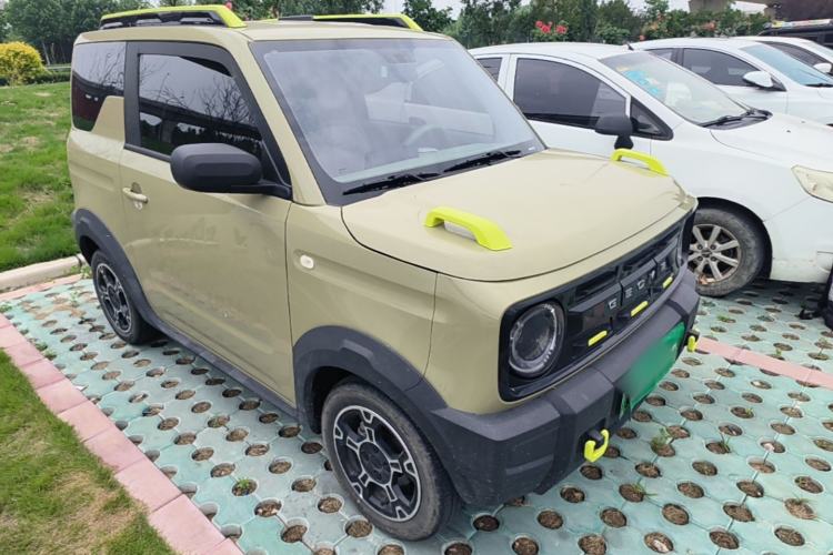 Used Geely Galaxy Panda 2025 210km Panda Rider Front Right 45 Deg