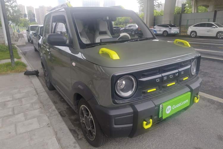 Used Geely Galaxy Panda 2025 210km Panda Rider Front Right 45 Deg