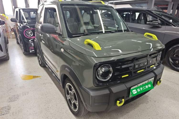 Used Geely Galaxy Panda 2025 210km Panda Rider Front Right 45 Deg