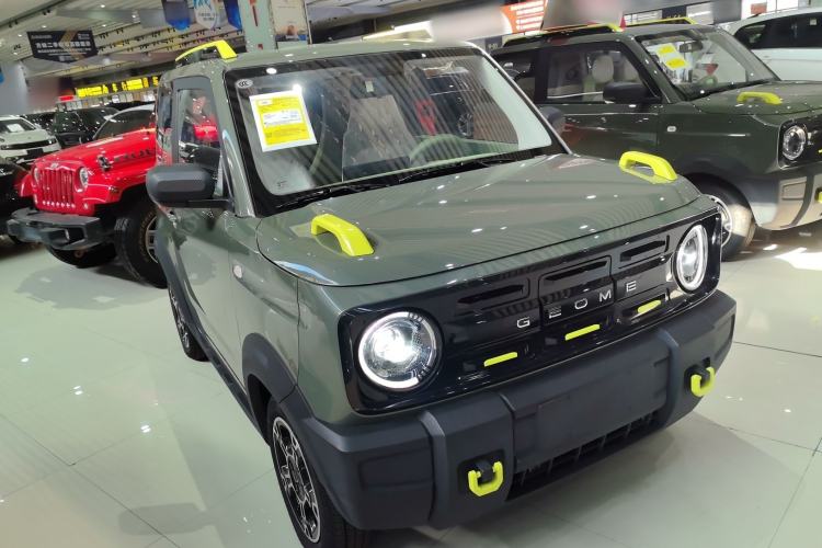 Used Geely Galaxy Panda 2025 210km Panda Rider Front Right 45 Deg