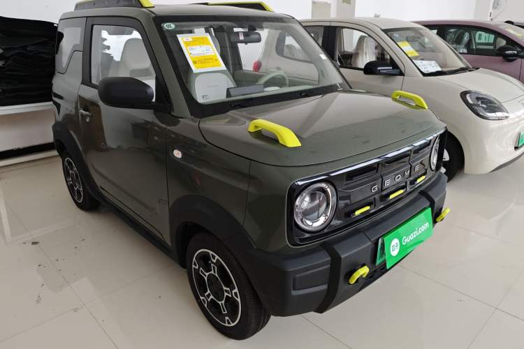 Used Geely Galaxy Panda 2025 210km Panda Rider Front Right 45 Deg