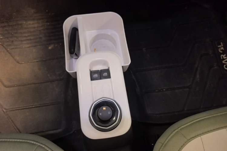 Used Geely Galaxy Panda 2025 210km Panda Rider Gear Lever