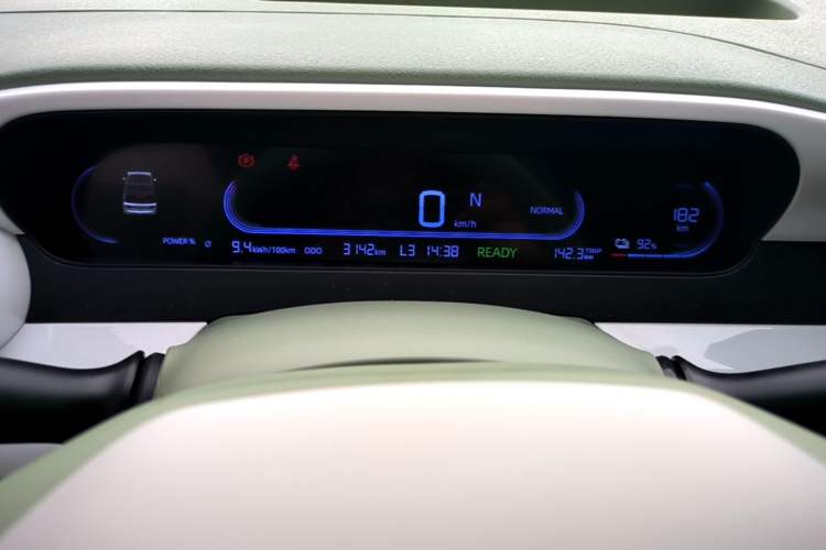 Used Geely Galaxy Panda 2025 210km Panda Rider Instrument Cluster