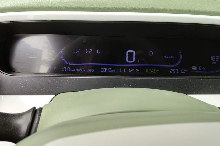 Used Geely Galaxy Panda 2025 210km Panda Rider Instrument Cluster