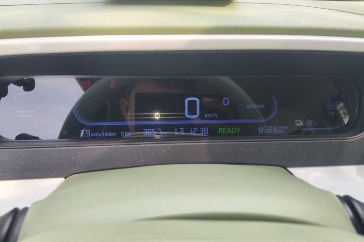 Used Geely Galaxy Panda 2025 210km Panda Rider Instrument Cluster
