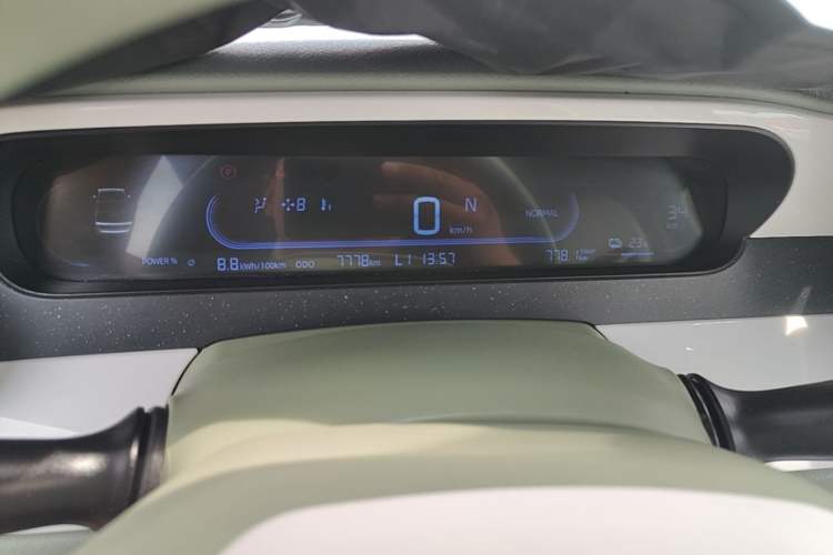 Used Geely Galaxy Panda 2025 210km Panda Kart Instrument Cluster