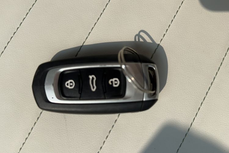Used Geely Galaxy Panda 2025 210km Panda Rider Interior 1
