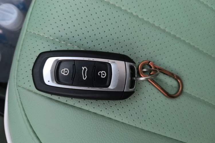 Used Geely Galaxy Panda 2025 210km Panda Rider Interior 1