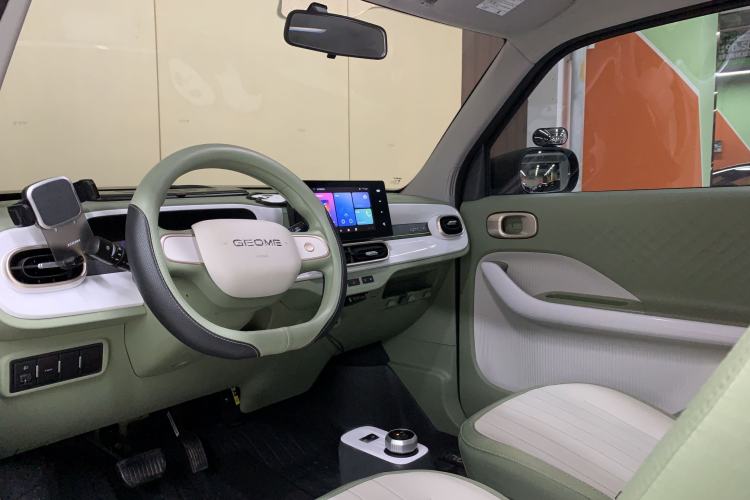 Used Geely Galaxy Panda 2025 210km Panda Rider Interior 1