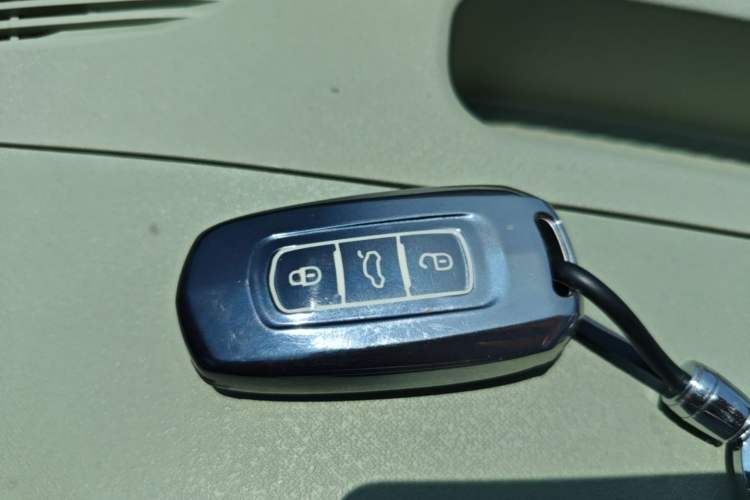 Used Geely Galaxy Panda 2025 210km Panda Rider Interior 1