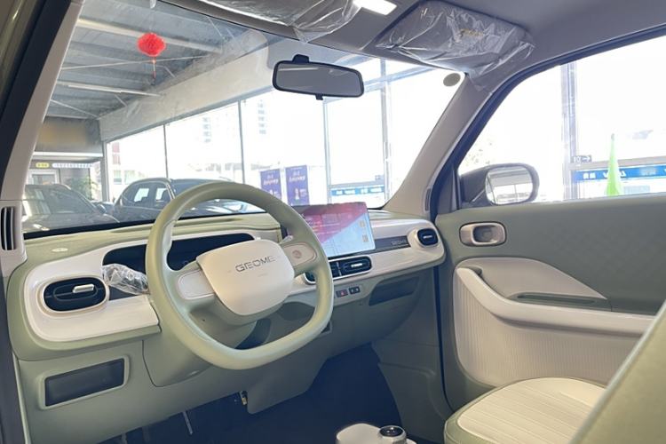 Used Geely Galaxy Panda 2025 210km Panda Rider Interior 2