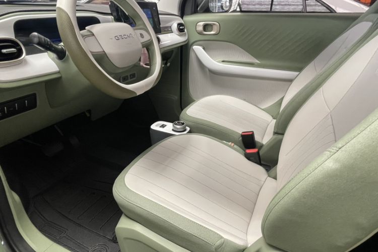Used Geely Galaxy Panda 2025 210km Panda Rider Interior 4
