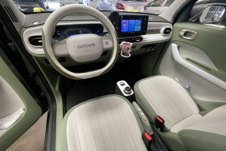 Used Geely Galaxy Panda 2025 210km Panda Rider Interior 5