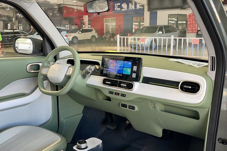 Used Geely Galaxy Panda 2025 210km Panda Rider Interior 8