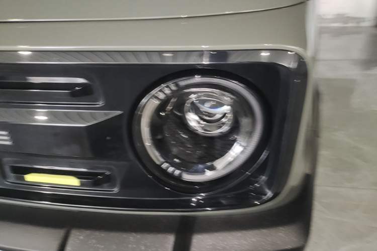 Used Geely Galaxy Panda 2025 210km Panda Rider Left Front Headlight