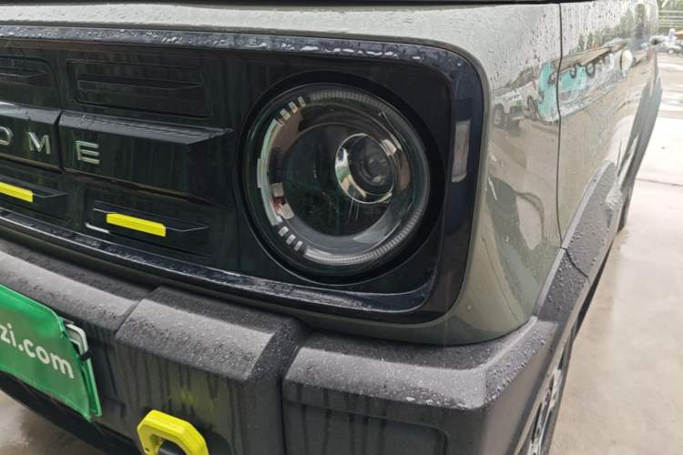 Used Geely Galaxy Panda 2025 210km Panda Rider Left Front Headlight