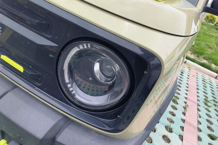 Used Geely Galaxy Panda 2025 210km Panda Rider Left Front Headlight