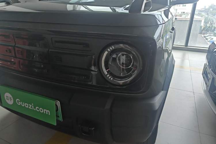 Used Geely Galaxy Panda 2025 210km Panda Rider Left Front Headlight