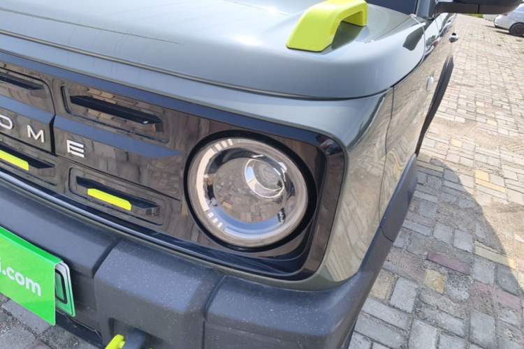 Used Geely Galaxy Panda 2025 210km Panda Rider Left Front Headlight