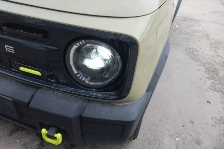 Used Geely Galaxy Panda 2025 210km Panda Rider Left Front Headlight