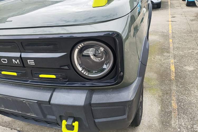 Used Geely Galaxy Panda 2025 210km Panda Rider Left Front Headlight
