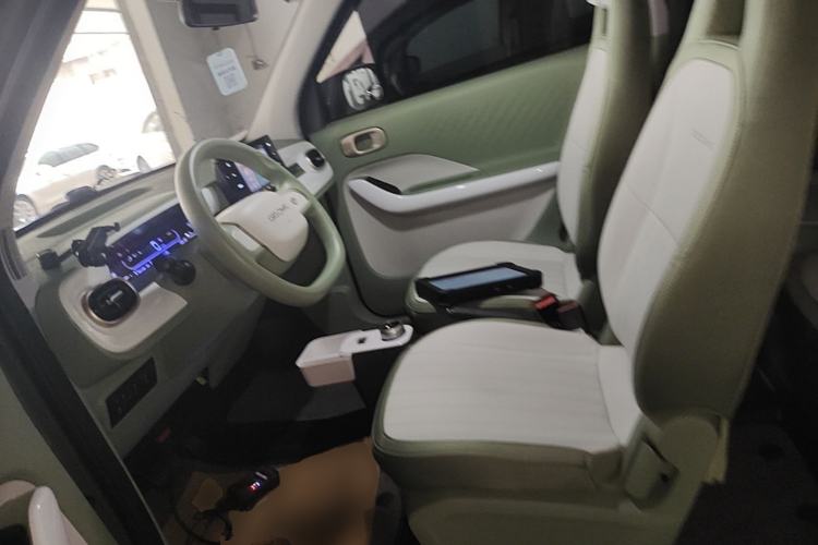 Used Geely Galaxy Panda 2025 210km Panda Rider Left Front Seat