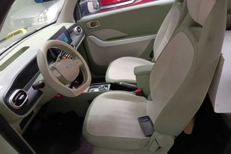Used Geely Galaxy Panda 2025 210km Panda Rider Left Front Seat