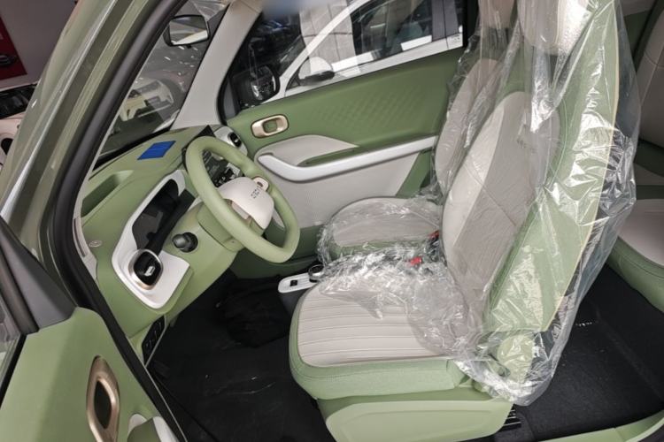 Used Geely Galaxy Panda 2025 210km Panda Rider Left Front Seat